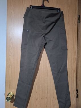 Carhartt Olive Green Women's Leggings with Cargo Pockets